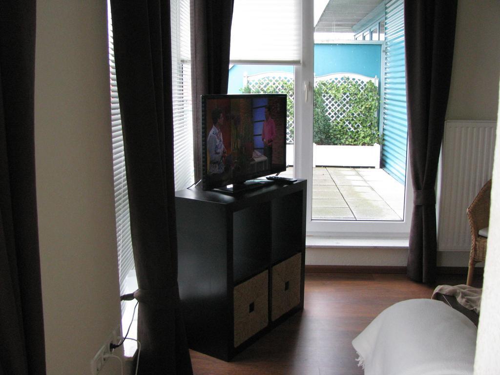 Apartment Am Steinweg Emden Room photo